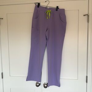 FIGS: Kade Cargo Scrub Pants